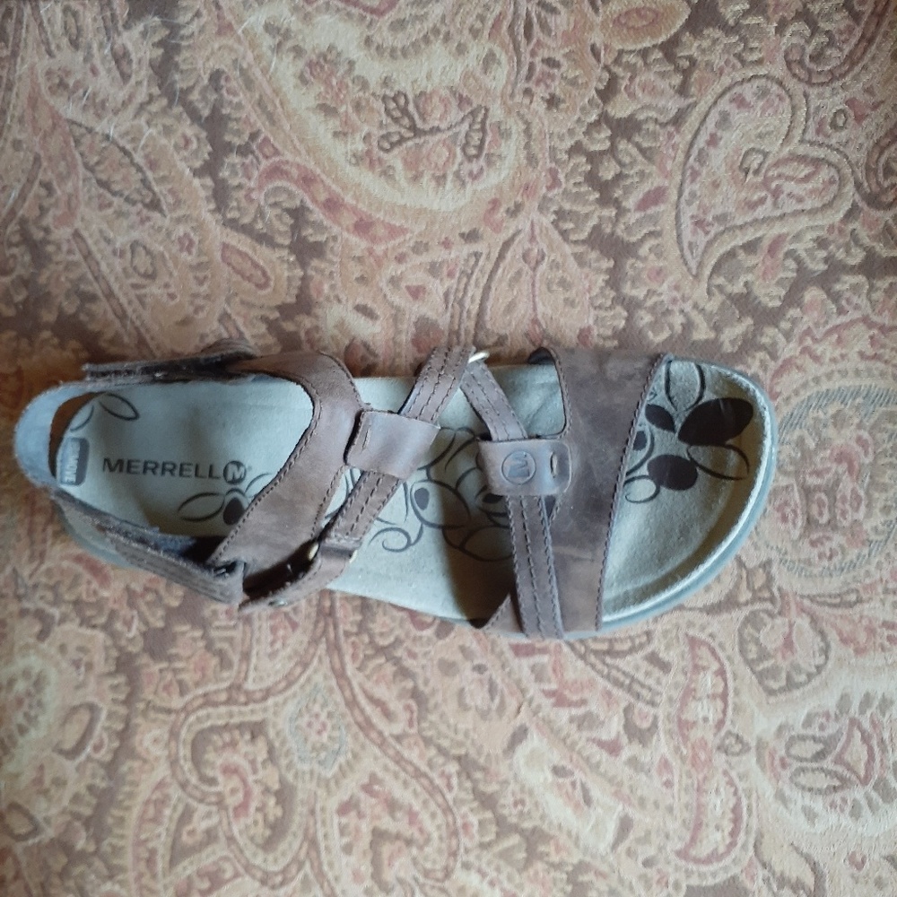 Women's MERRELL bracken sandals SZ 8 $15